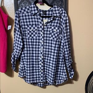#072 size 0 torrid NWT gingham Blue and White Checkered Button-Up Shirt